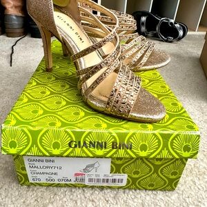 Gianni Bini shoes